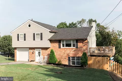 127 Huntcrest Cir, Winchester, VA 22602