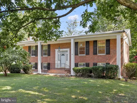 107 Buchannan Dr, Stephens City, VA 22655