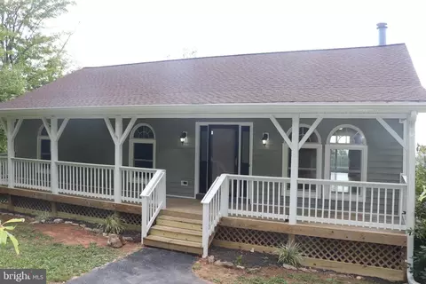 181 Fox Run Ln, Winchester, VA 22602