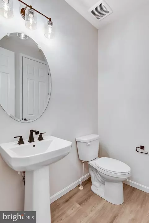 135 Midsummer Ln, Middletown, VA 22645 photo 24