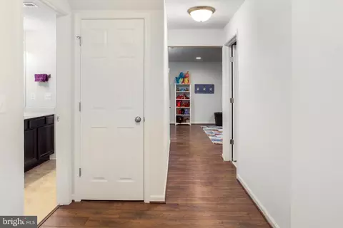 Entry Way - 231 Parkland Dr, Stephenson, VA 22656 photo 9 of 10