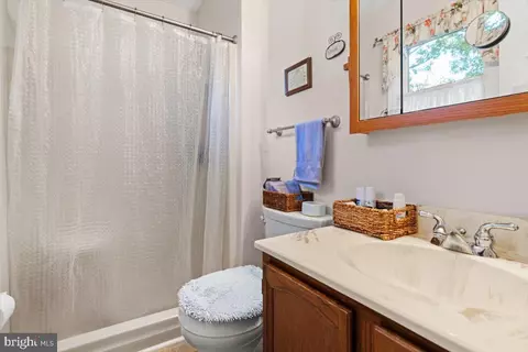 138 Stuart Dr, Winchester, VA 22602 photo 12