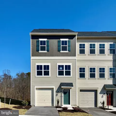 168 Heyford Dr, Stephenson, VA 22656