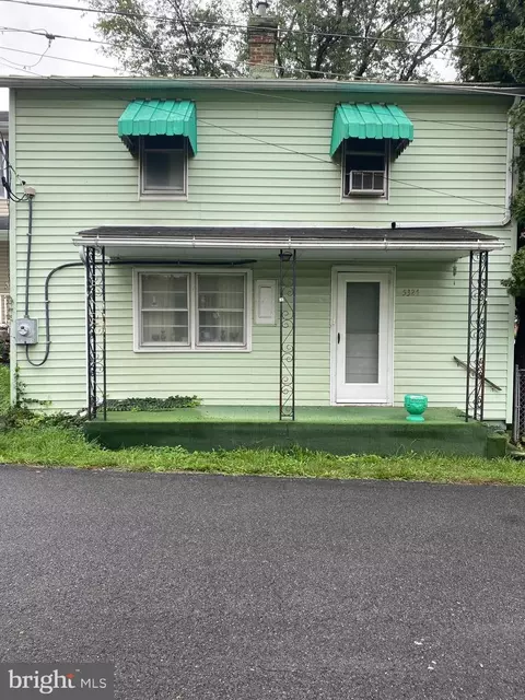 5324 Water St, Stephens City, VA 22655