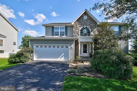 123 Atoka Dr, Winchester, VA 22602