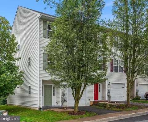 5242 Mulberry Ter, Stephens City, VA 22655
