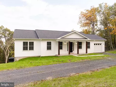 903 Rockwood Trl, Winchester, VA 22602