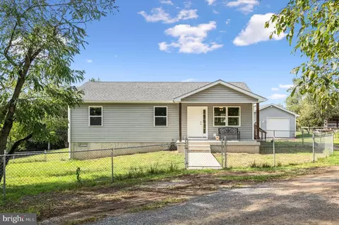 766 Canterburg Rd, Stephens City, VA 22655