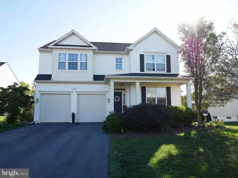 166 Owens Ln, Stephens City, VA 22655