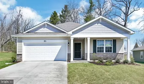 103 Grasmere St, Stephens City, VA 22655