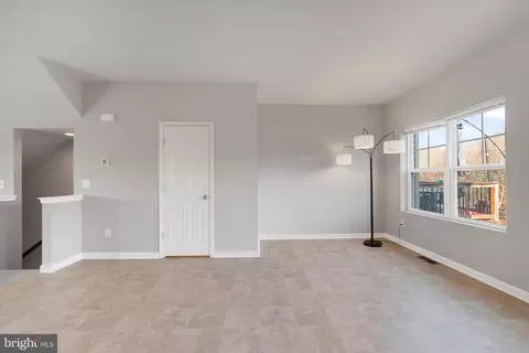 Living - 271 Patchwork Dr, Stephenson, VA 22656 photo 5 of 5