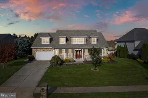 234 Summerfield Dr, Winchester, VA 22602