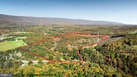 429 Mountain Falls Rd, Winchester, VA 22602