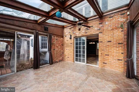 Exterior - 6953 Middle Rd, Middletown, VA 22645 photo 10 of 15