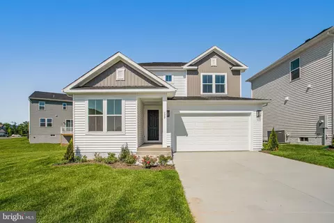 120 Midsummer Ln, Middletown, VA 22645