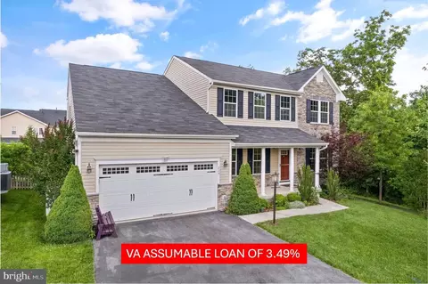215 Mosaic Ct, Stephenson, VA 22656 photo 3