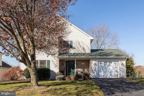 111 Senseny Glen Dr, Winchester, VA 22602