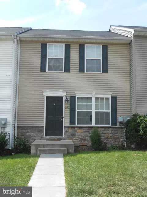 102 Eastside Ln, Winchester, VA 22602