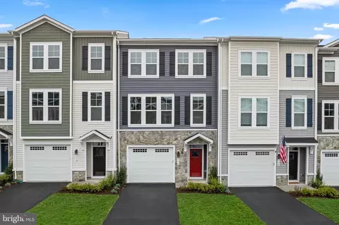 129 Checkerspot Way, Lake Frederick, VA 22630