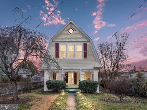 5226 Main St, Stephens City, VA 22655