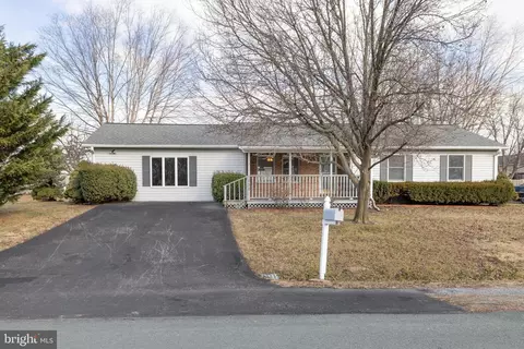 150 Nightingale Ave, Stephens City, VA 22655