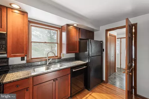 353 Wrights Run Ln, White Post, VA 22663 photo 7