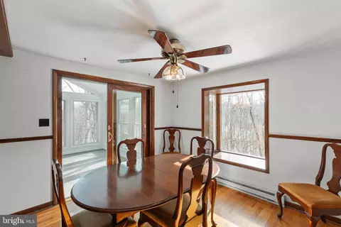 353 Wrights Run Ln, White Post, VA 22663 photo 12