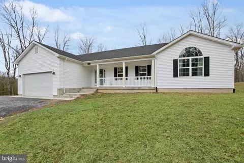 170 Cheran Ln, Winchester, VA 22603