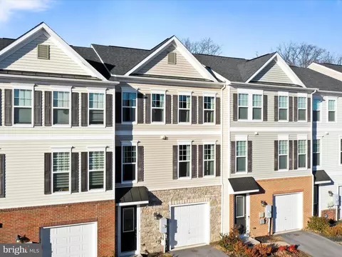 117 Biscane Ct, Winchester, VA 22602