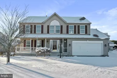 106 Sentinel Dr, Winchester, VA 22603