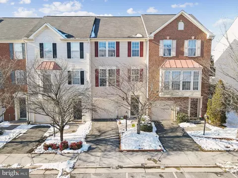 111 Pittman Ct, Stephens City, VA 22655