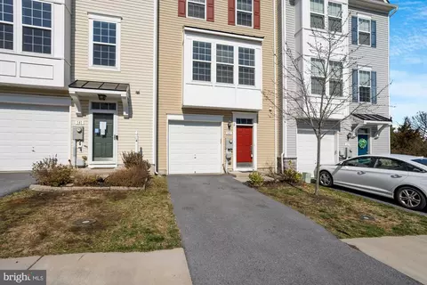 143 Schramm Loop, Stephens City, VA 22655