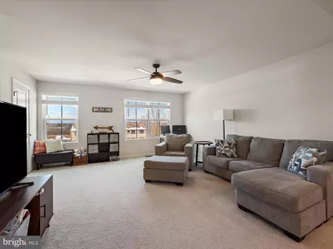 Living - 145 Grand St, Middletown, VA 22645 photo 1 of 1