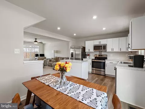 Kitchen - 145 Grand St, Middletown, VA 22645 photo 5 of 5