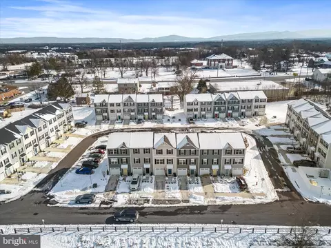 View/Area - 145 Grand St, Middletown, VA 22645 photo 6 of 10