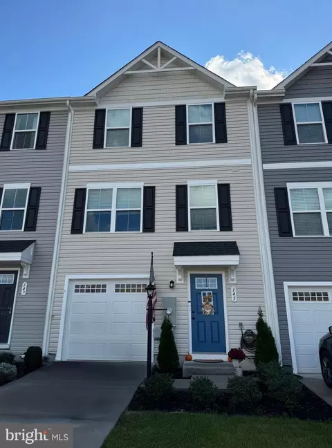 Exterior - 145 Grand St, Middletown, VA 22645 photo 6 of 6