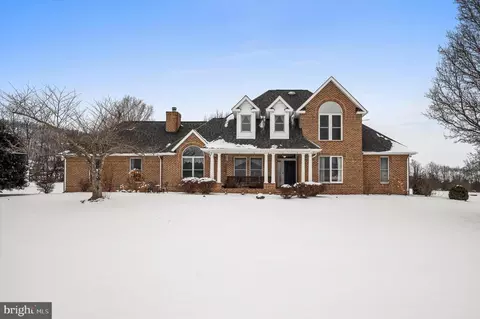 267 Masterpiece Ln, Winchester, VA 22602