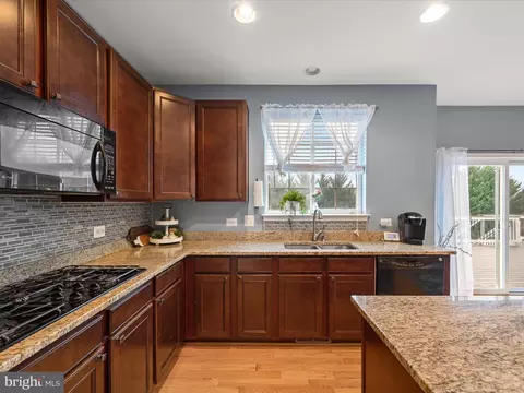 Kitchen - 234 Morlyn Dr, Stephenson, VA 22656 photo 3 of 6