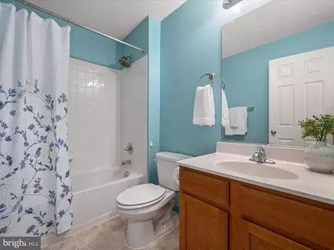 Bath - 234 Morlyn Dr, Stephenson, VA 22656 photo 2 of 5