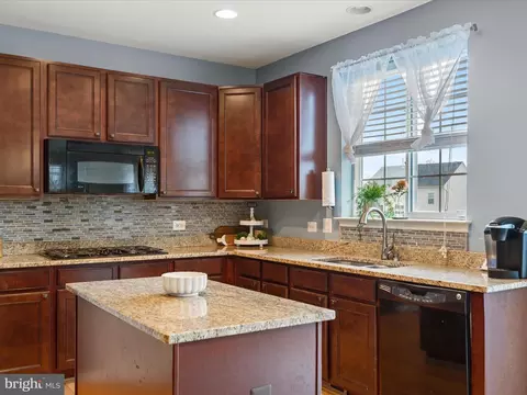 Kitchen - 234 Morlyn Dr, Stephenson, VA 22656 photo 2 of 6