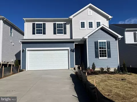 131 Curtain Fall Dr, Middletown, VA 22645