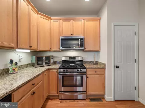 107 Bleeding Heart Dr, White Post, VA 22663 photo 20