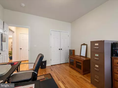 107 Bleeding Heart Dr, White Post, VA 22663 photo 10