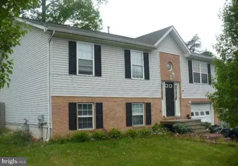 300 Woodrow Rd, Winchester, VA 22602