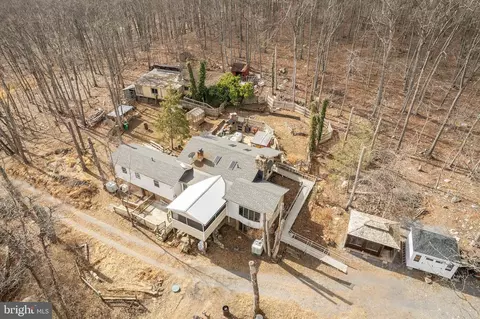 623 Cardinal Dr, Winchester, VA 22602
