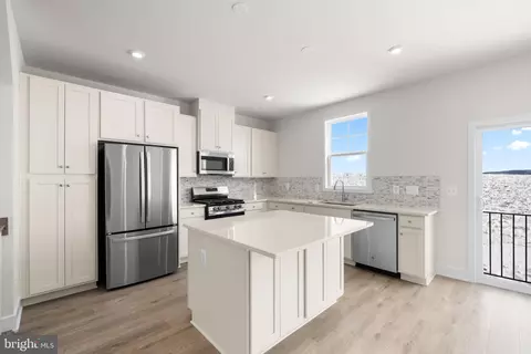 117 Checkerspot Way, Lake Frederick, VA 22630