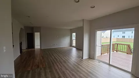 Living - 233 Mackenzie Ln, Stephenson, VA 22656 photo 3 of 4