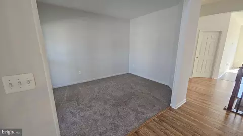 Entry Way - 233 Mackenzie Ln, Stephenson, VA 22656 photo 5 of 13