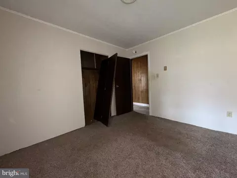 Bedroom - 6731 Middle Rd, Middletown, VA 22645 photo 3 of 15
