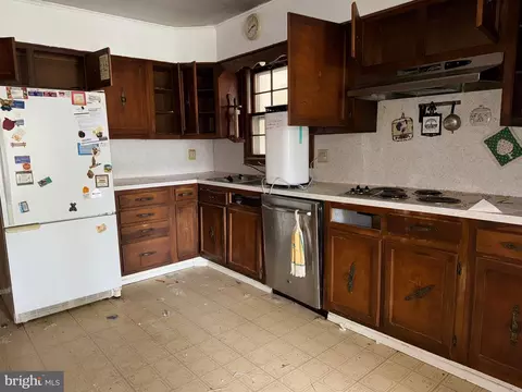 Kitchen - 6731 Middle Rd, Middletown, VA 22645 photo 1 of 1